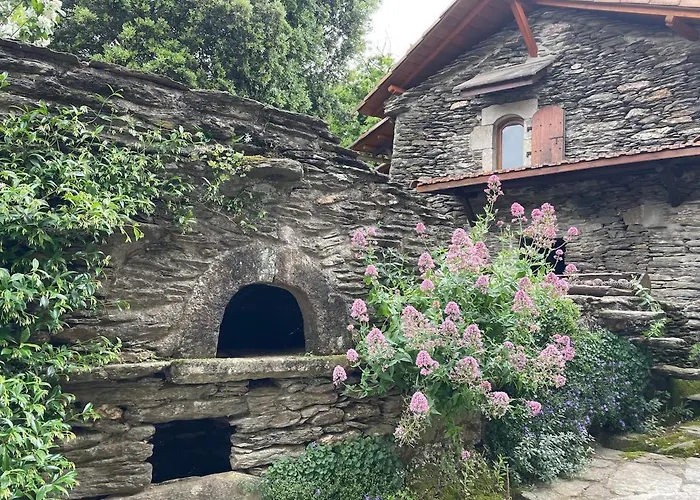 Hamlet Of Meyrieres Farm In Cevennes *